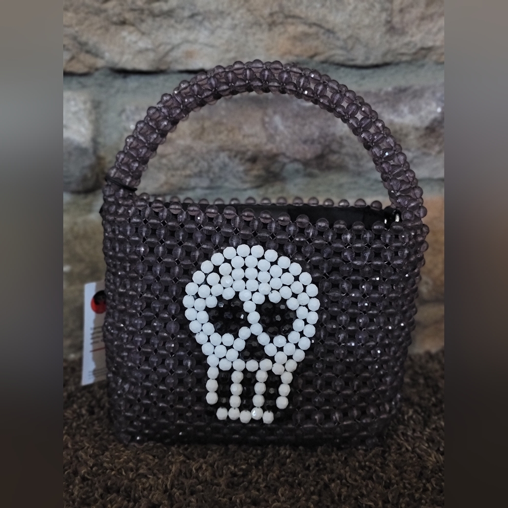 Bouffants and Broken Hearts Skull Bag